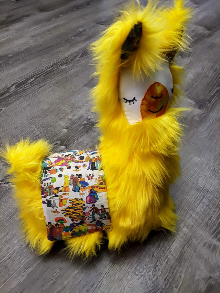 Yellow Submarine Mama/Papa Llama